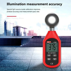 Fotómetro UNI-T UT383BT, 0~199.999 lux, resolución de 1 lux, sincronización con aplicación Bluetooth, muestreo de 500 ms, para pruebas de iluminancia en laboratorios e industrias.