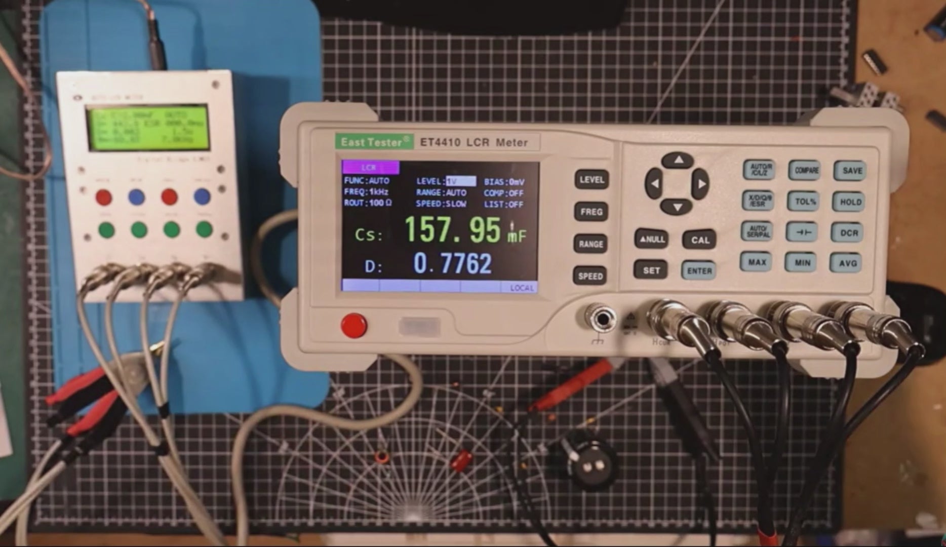 ET4410 Testeur LCR numérique de table 100 Hz ~ 100 K, inductance, capacité, résistance, multimètre, précision fiable 